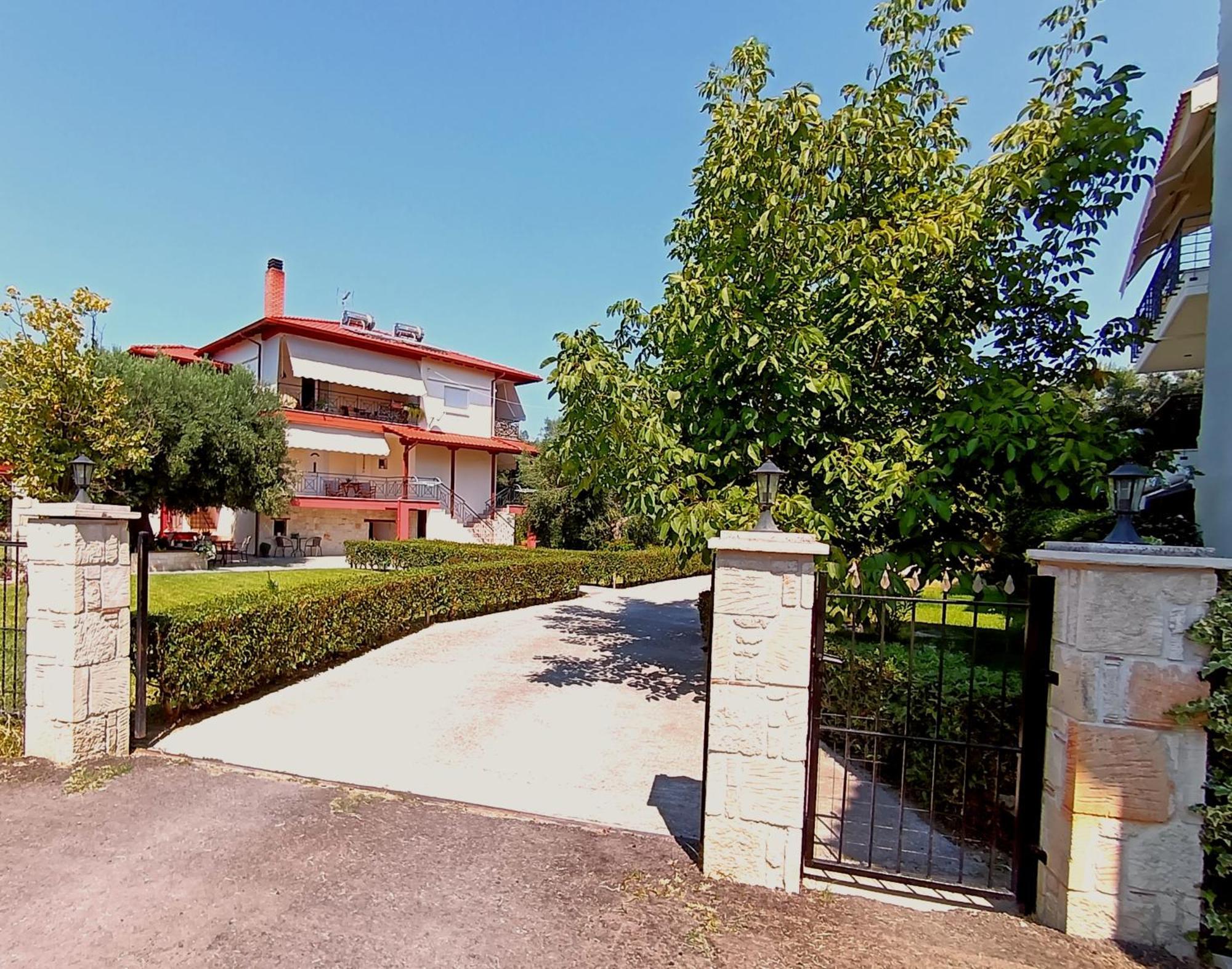 Giorgos Apartments Szkála Fúrkasz Kültér fotó